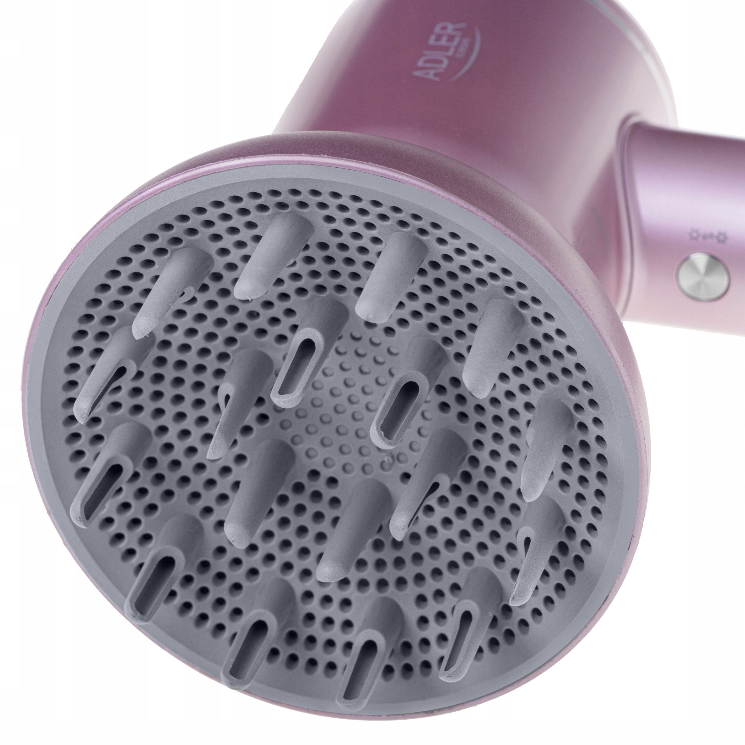 Wydajność i moc: 1600 W dla szybkiego suszenia