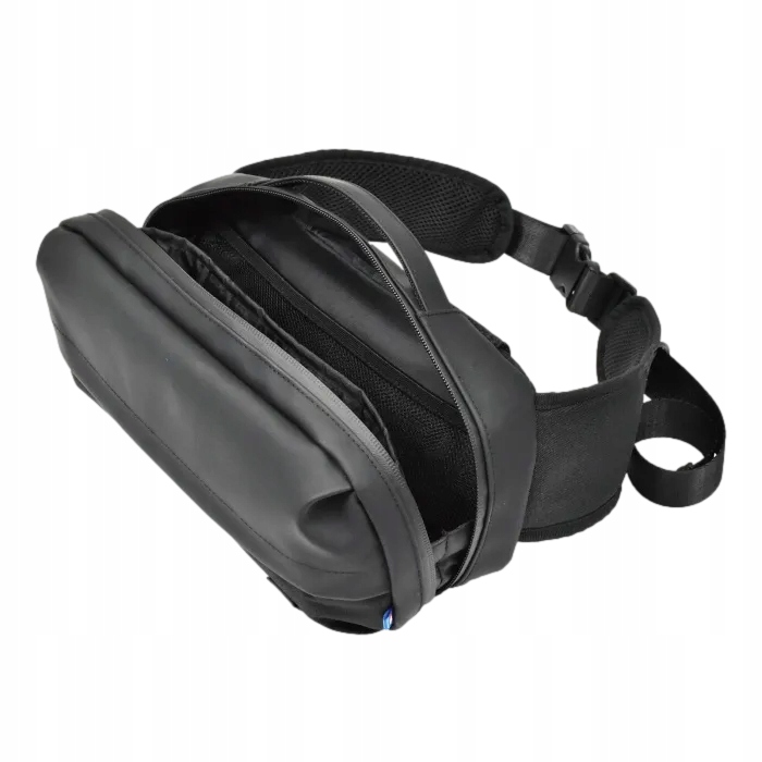 Praktyczne kieszenie na akcesoria do gier