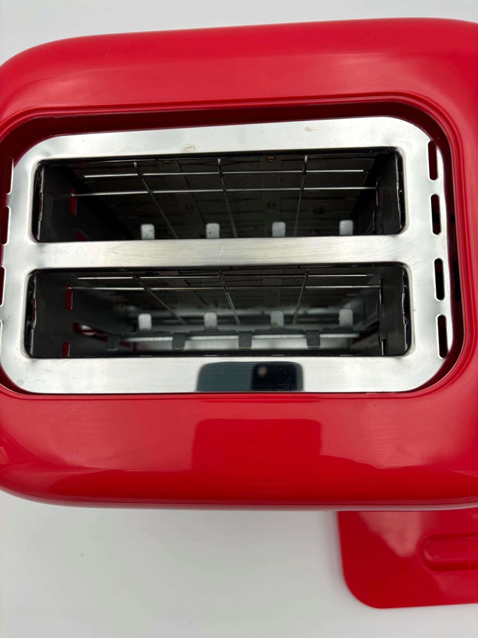 Szerokie gniazda – Idealne dla grubych kromek chleba