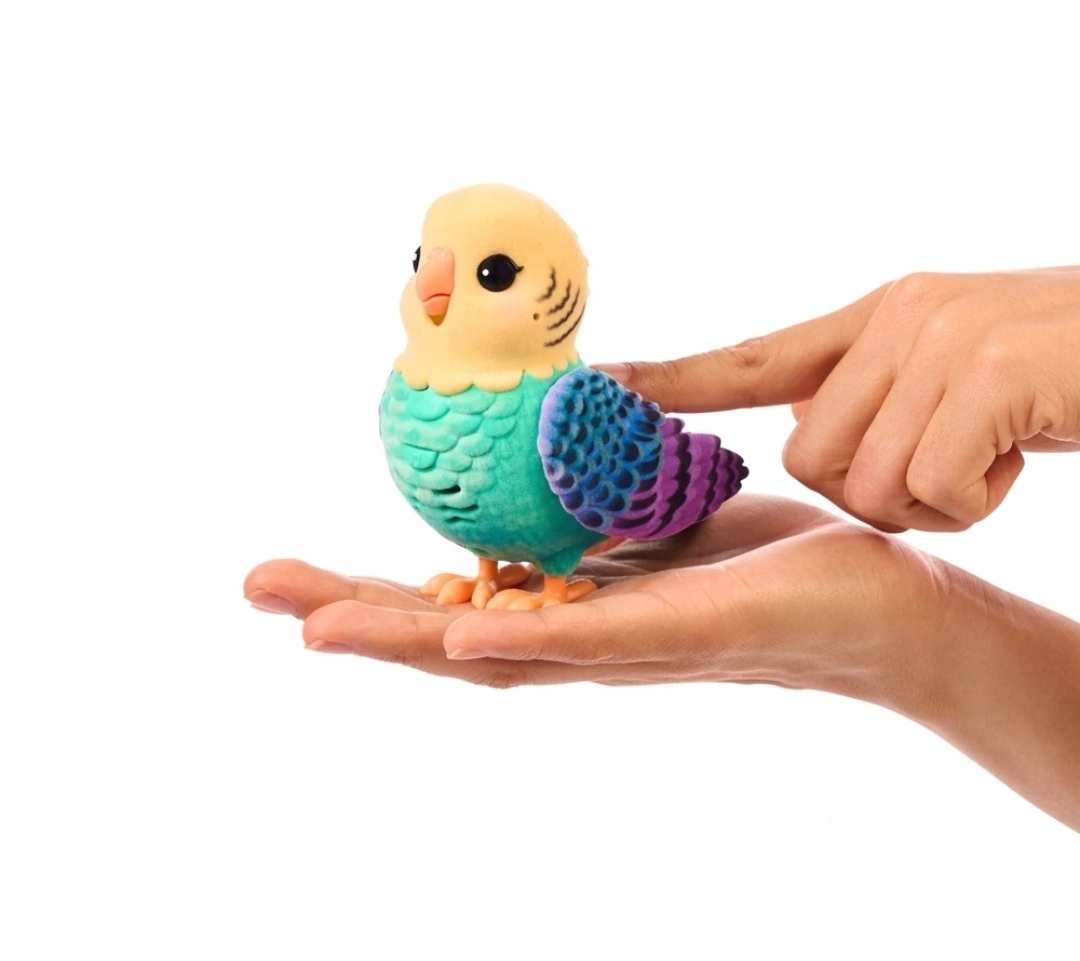 Realistyczne dźwięki i ruchomy dziób