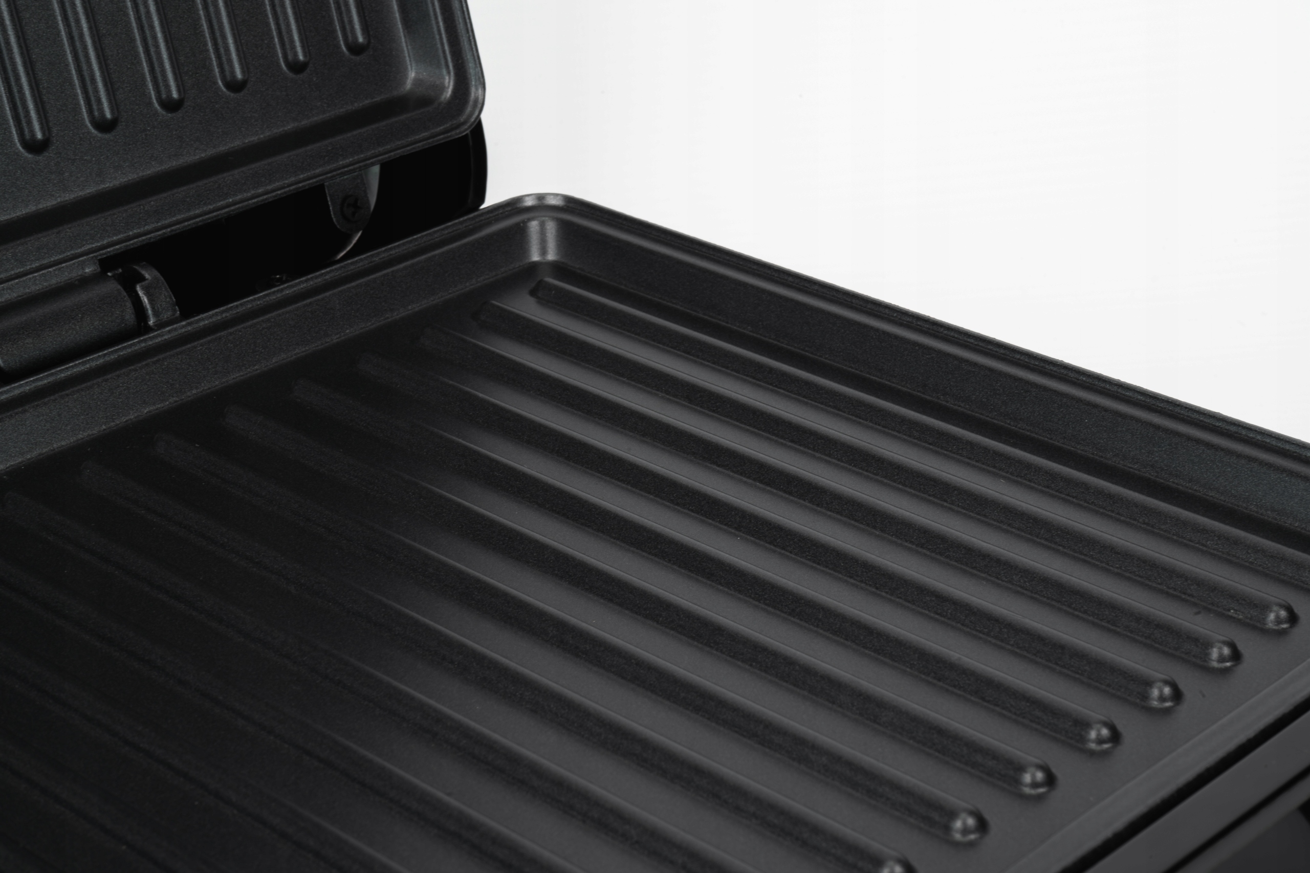 Duża płyta grzejna – Przygotuj aż cztery kanapki jednocześnie