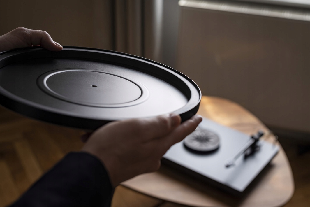 Nowoczesne technologie w gramofonie Debut Carbon EVO