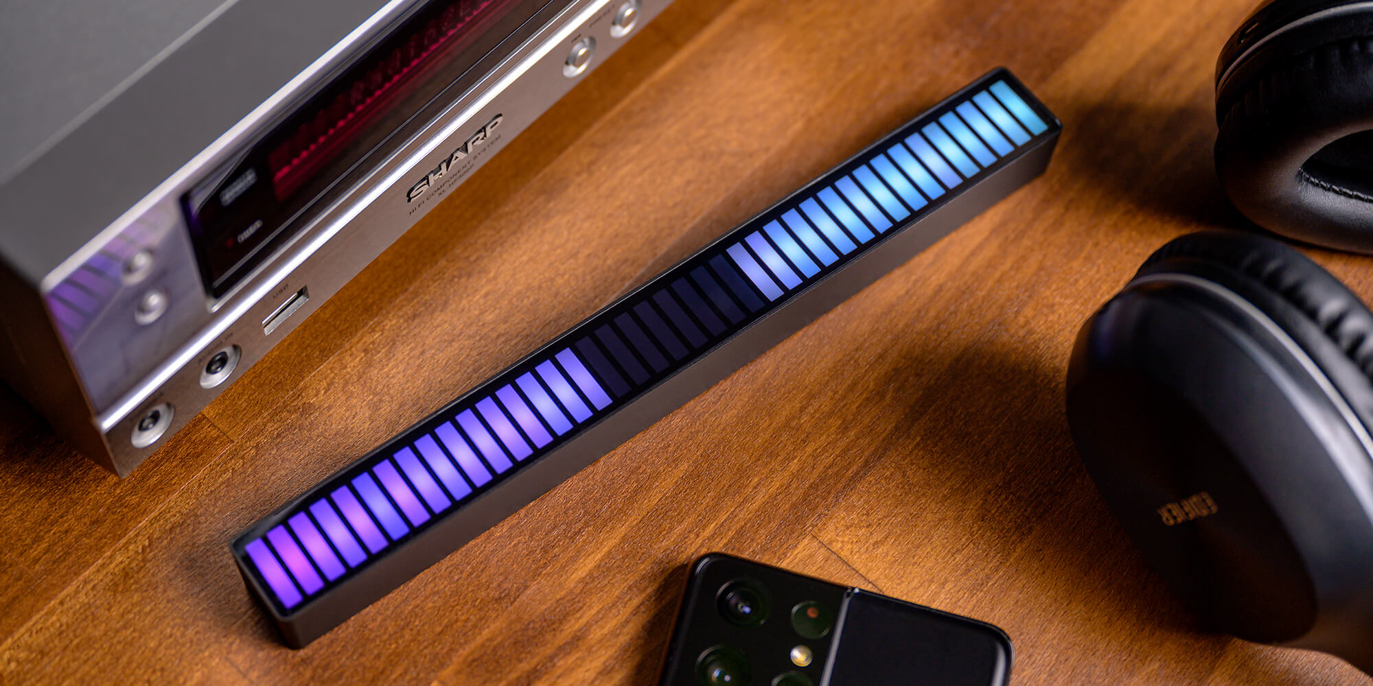 width=100% Equalizer RGB Redleaf 40LED - czarny