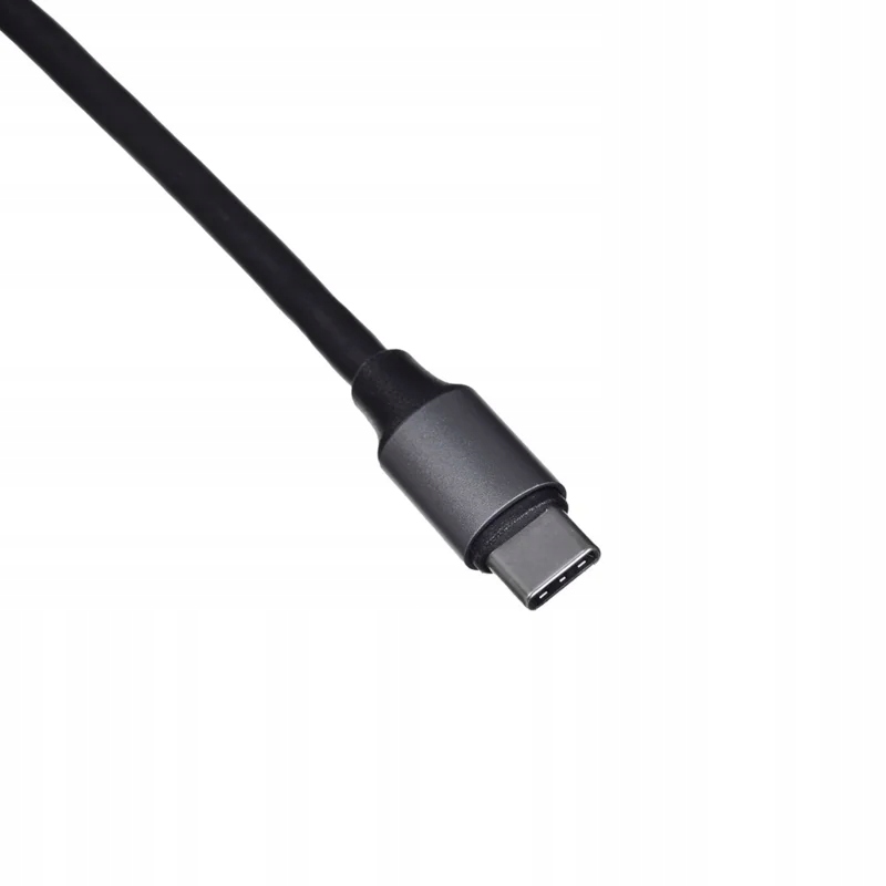 Wszechstronność z sześcioma portami – USB-A, USB-C i Ethernet