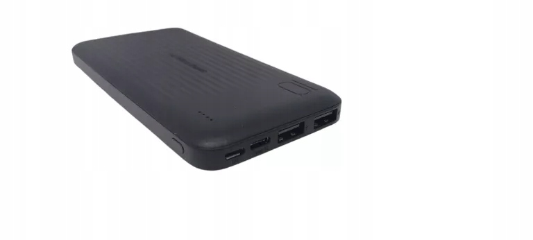 Uniwersalne złącza – USB-C, Micro-USB i USB x 2