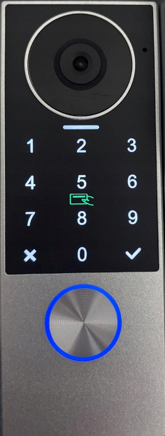 Szeroki kąt widzenia i detekcja ruchu w kamerze zewnętrznej