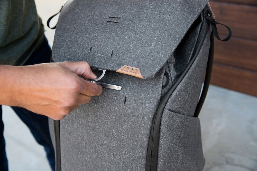 Elegancki wygląd plecaka fotograficznego