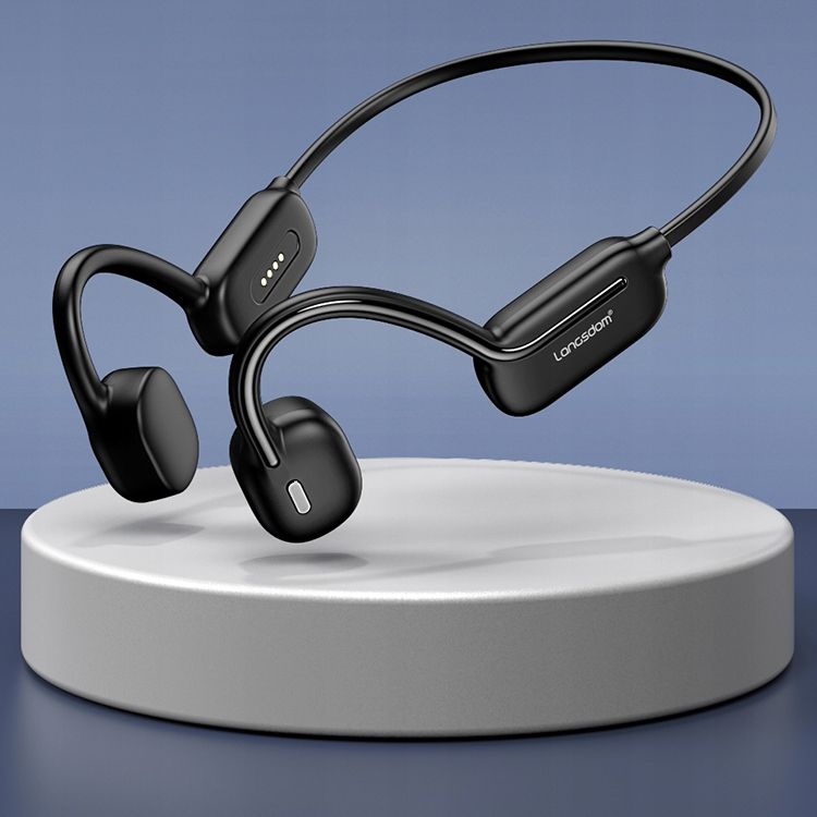 wbudowaną pamięcią 32GB