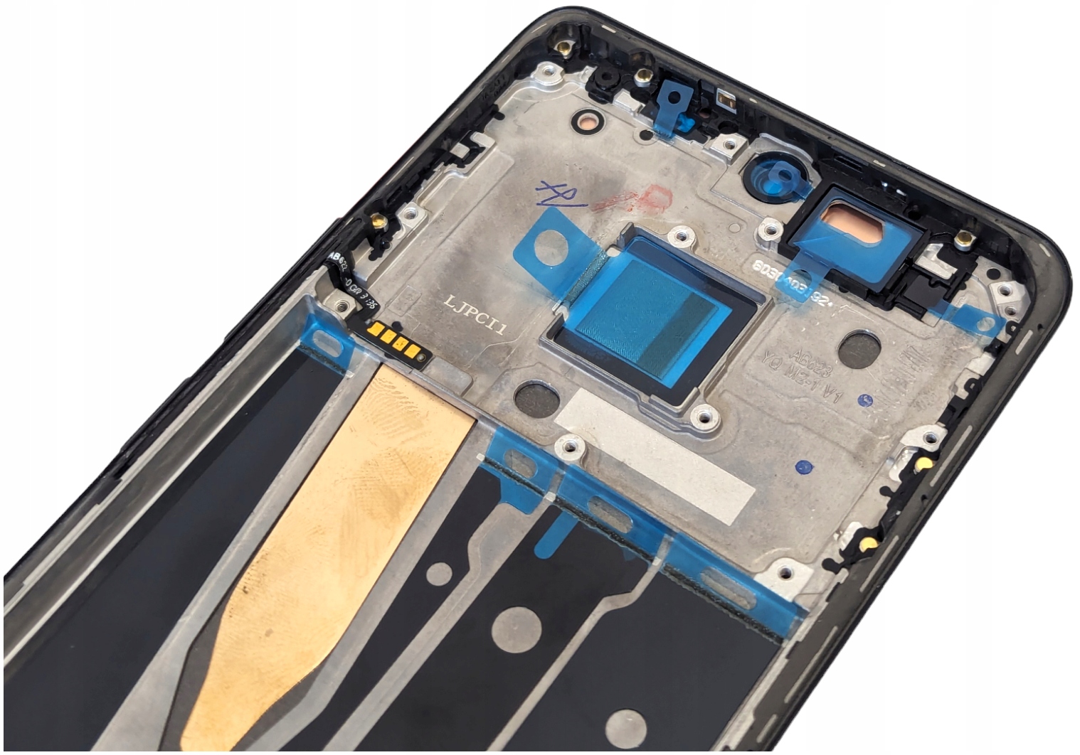 Ryzyko związane z samodzielną wymianą ekranu