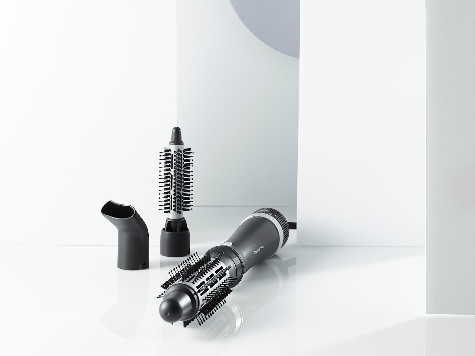 Ergonomiczny design – Obracany przewód dla wygody użytkowania