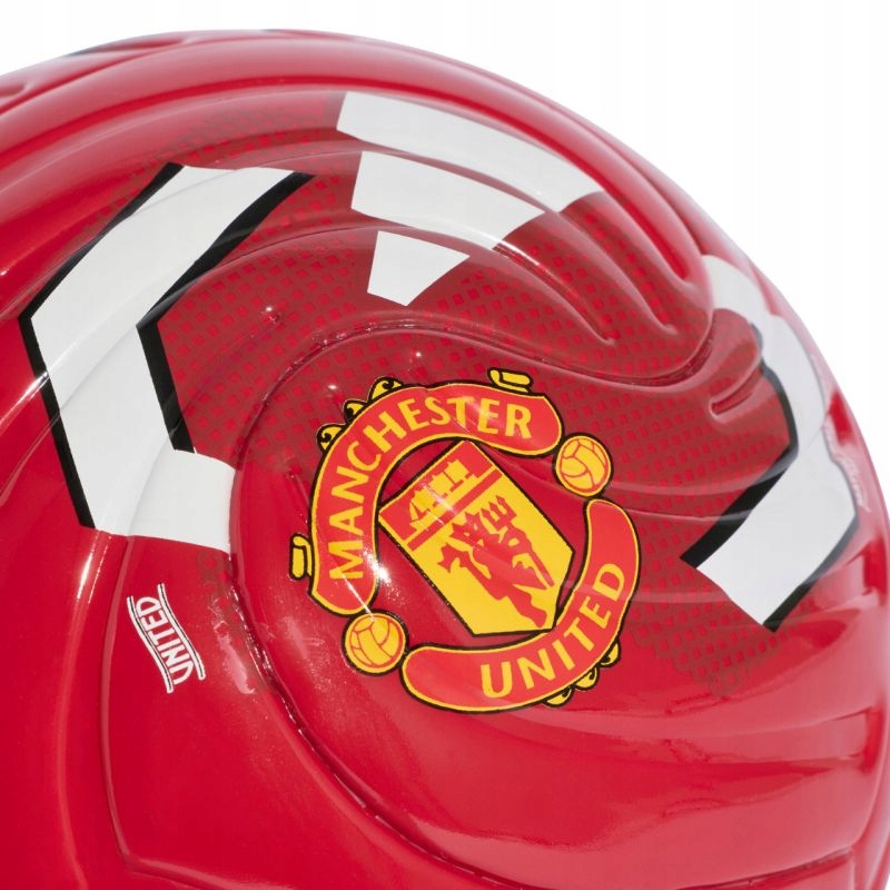 Klubowy design – Czerwony kolor z detalami Manchester United