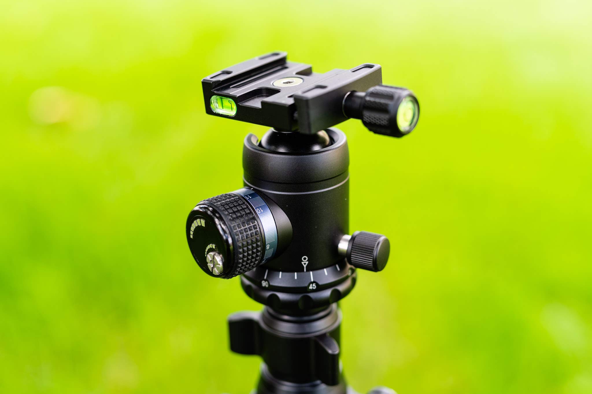 Głowica kulowa z precyzyjną regulacją