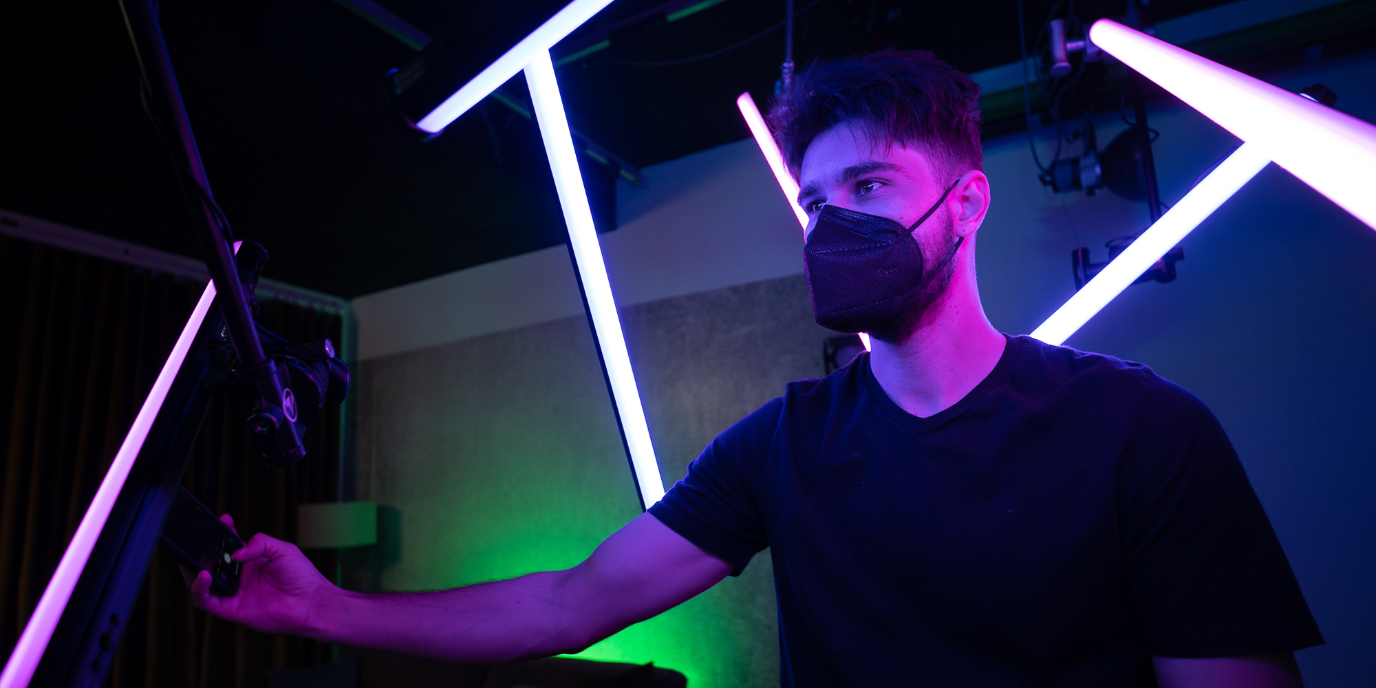 Lampa LED Amaran T4c - Więcej czasu lub więcej mocy