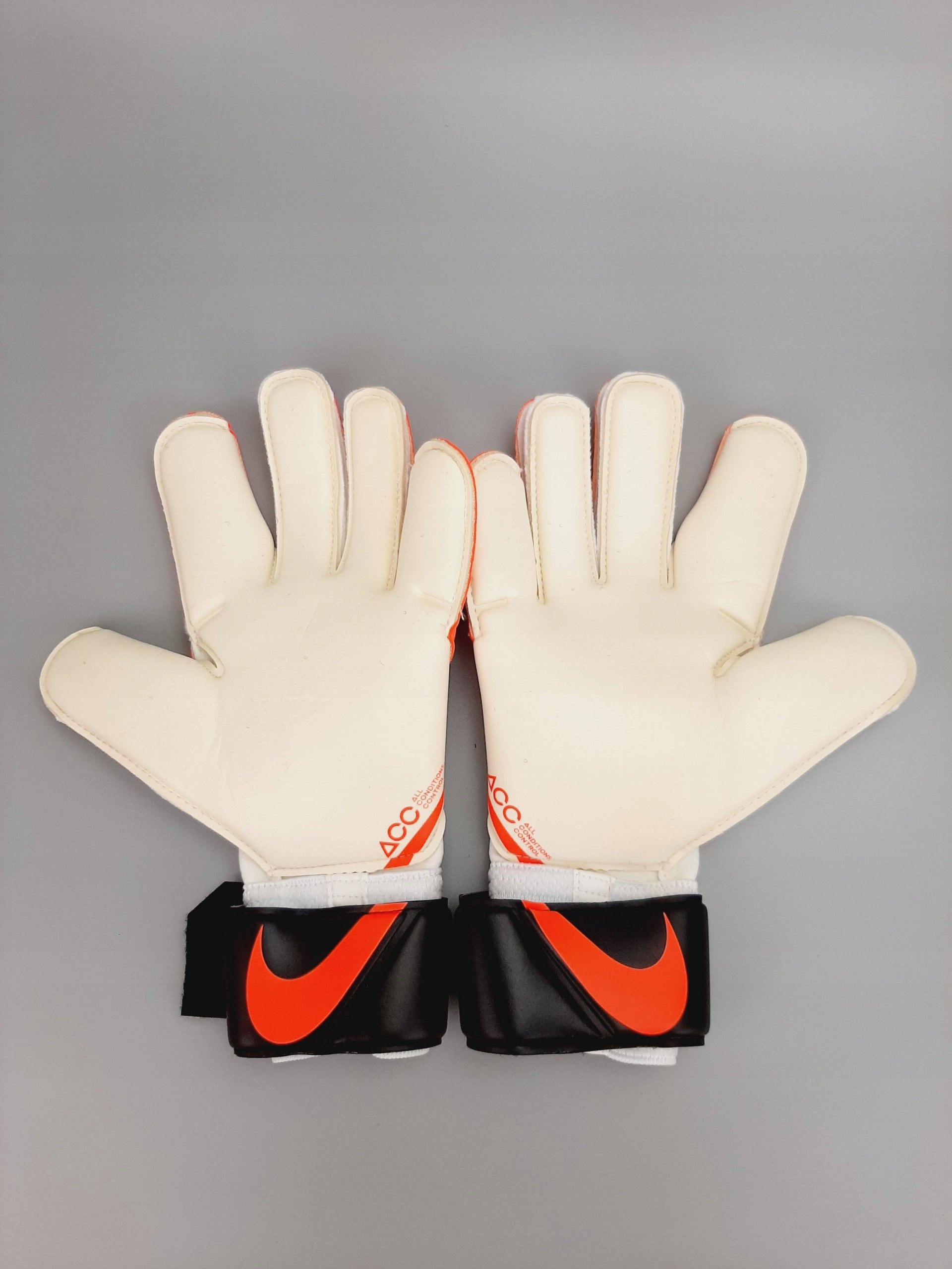 Regulowany pasek dla stabilizacji nadgarstka