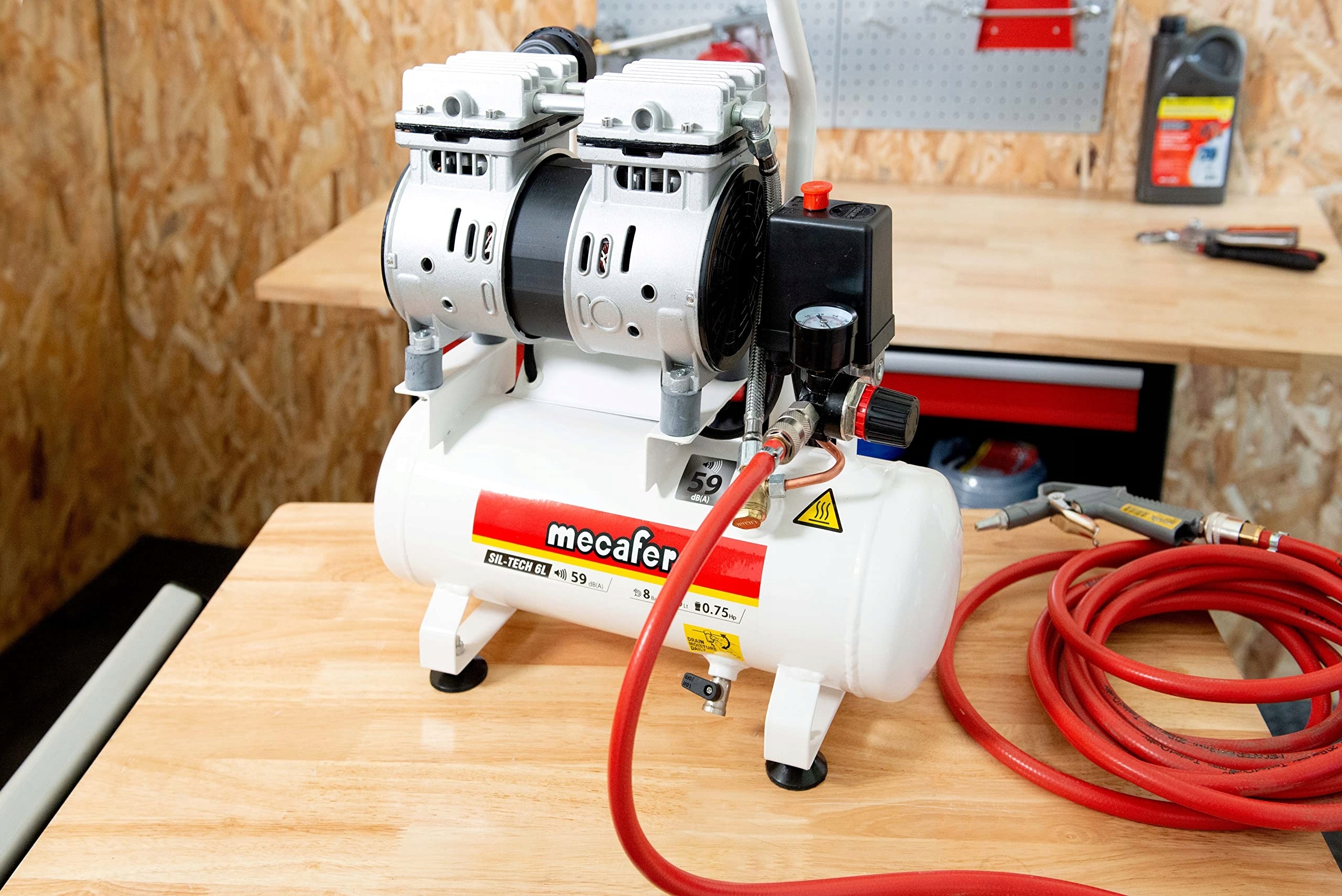 Wydajność i moc – 0,75 KM i 8 bar