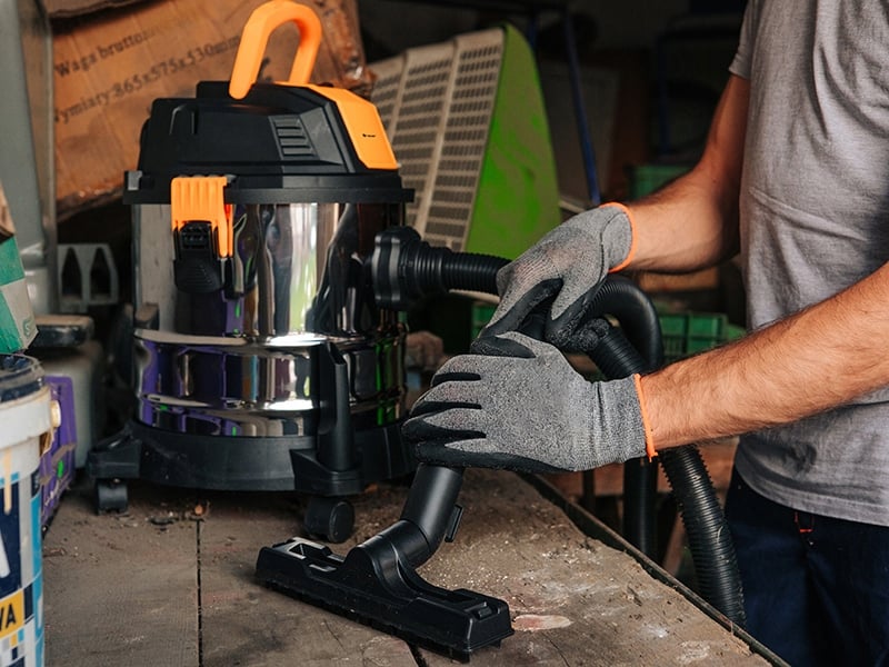 Akcesoria w zestawie – Wszystko, co potrzebne do efektywnego sprzątania