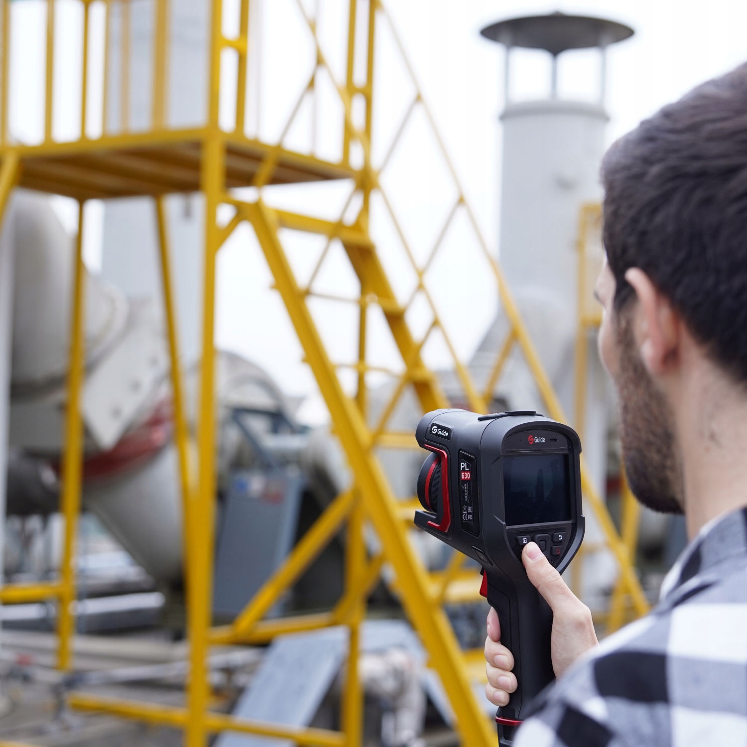 Szeroki zakres pomiaru temperatur od -40°C do 650°C