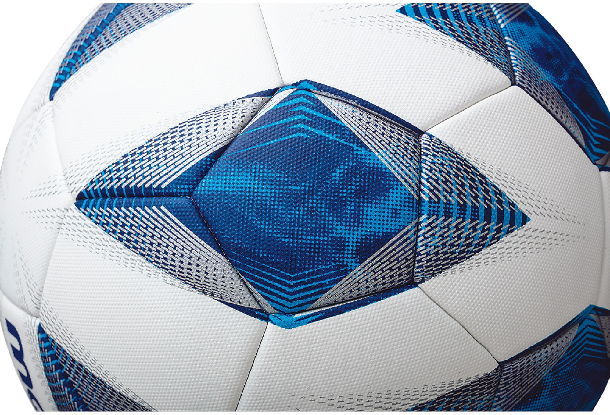 Klasyczna konstrukcja 32 paneli – Doskonała kontrola nad piłką