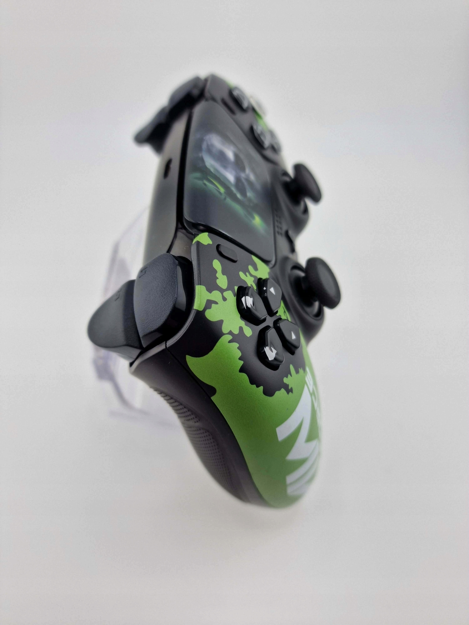 Sony DualSense Kamuflaż, Szary – Innowacyjny kontroler do PlayStation 5