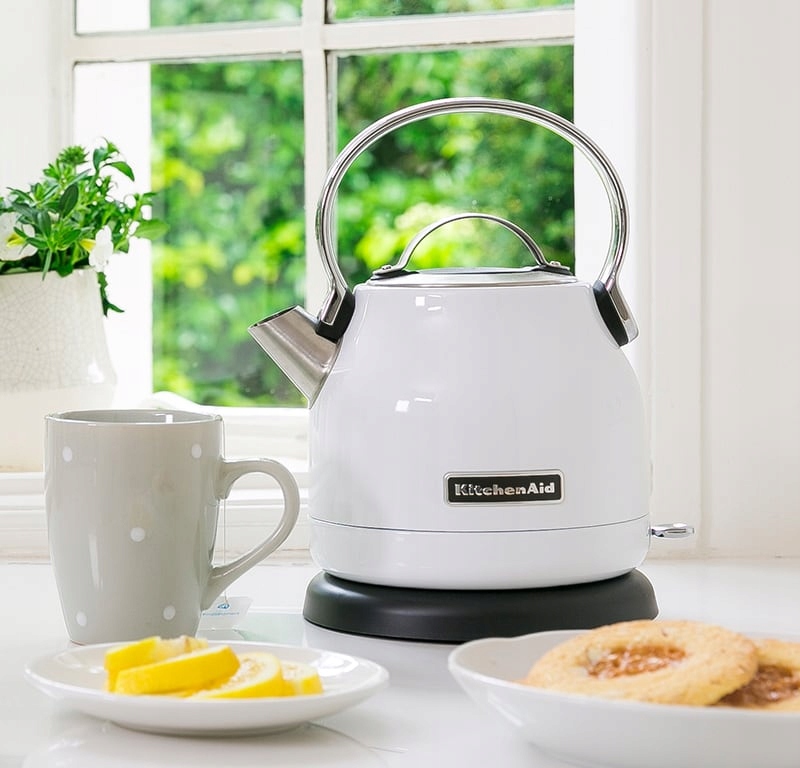 Czajnik elektryczny KitchenAid 5KEK1222EWH 1,25l biały – Styl i funkcjonalność w Twojej kuchni