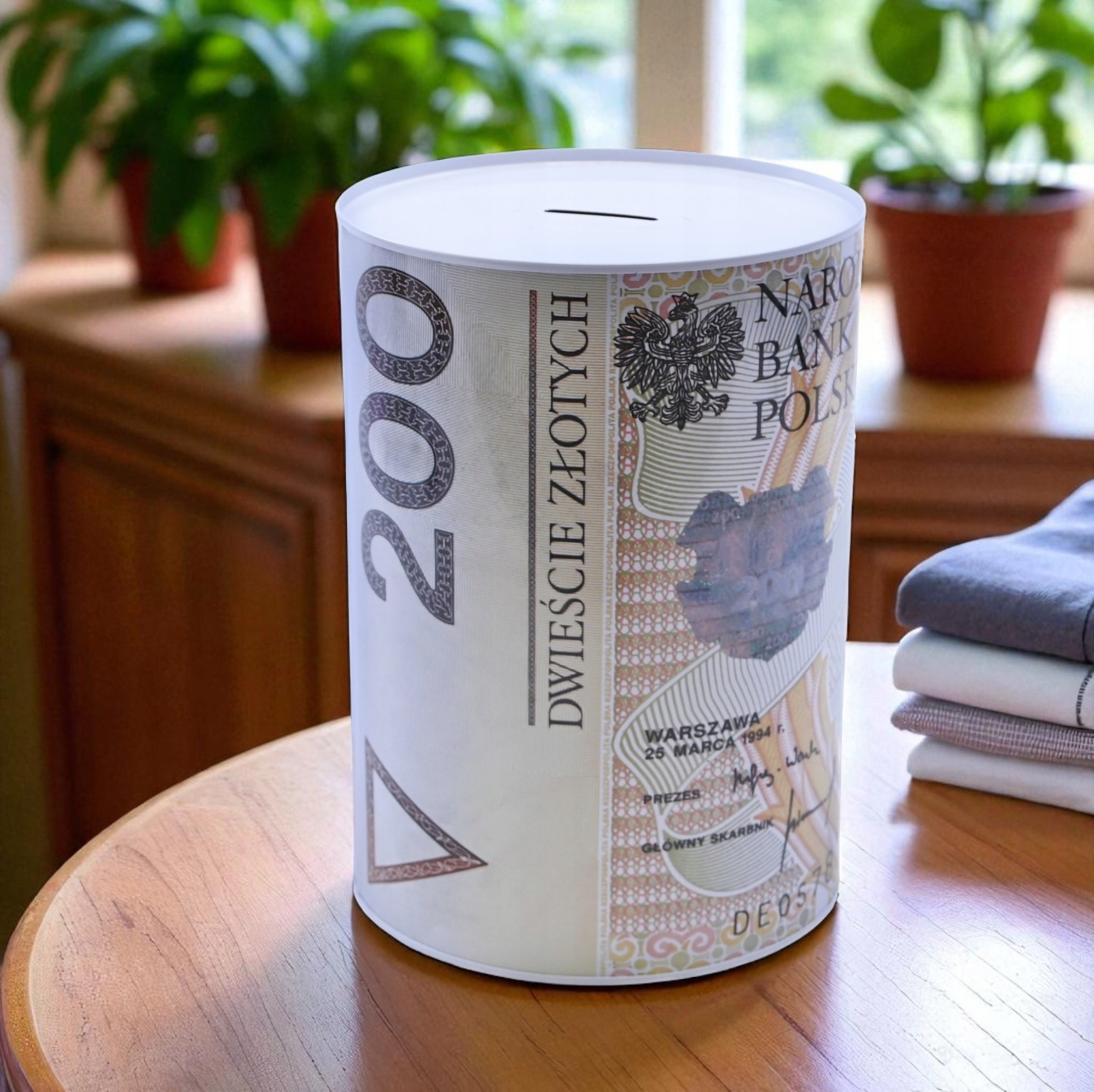 Stylowy design z motywem banknotów – Edukacyjna i dekoracyjna