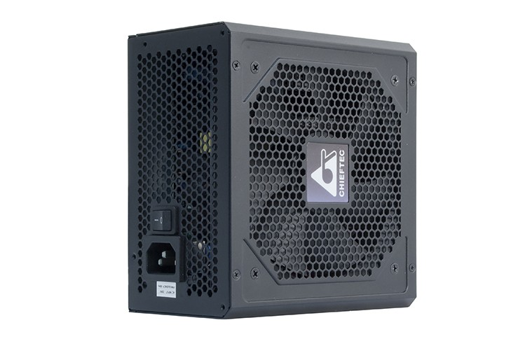 Zasilacz Chieftec ECO* GPE-700S – Niezawodna moc dla Twojego komputera