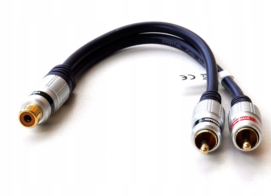 Wysokiej jakości przyłącze CAR AUDIO