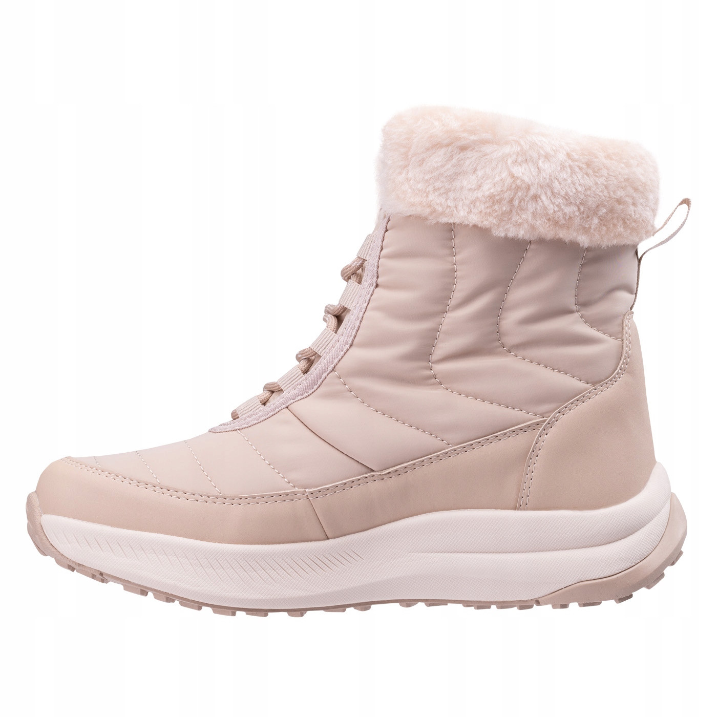 Wysoka, ocieplona cholewka dla maksymalnego komfortu termicznego