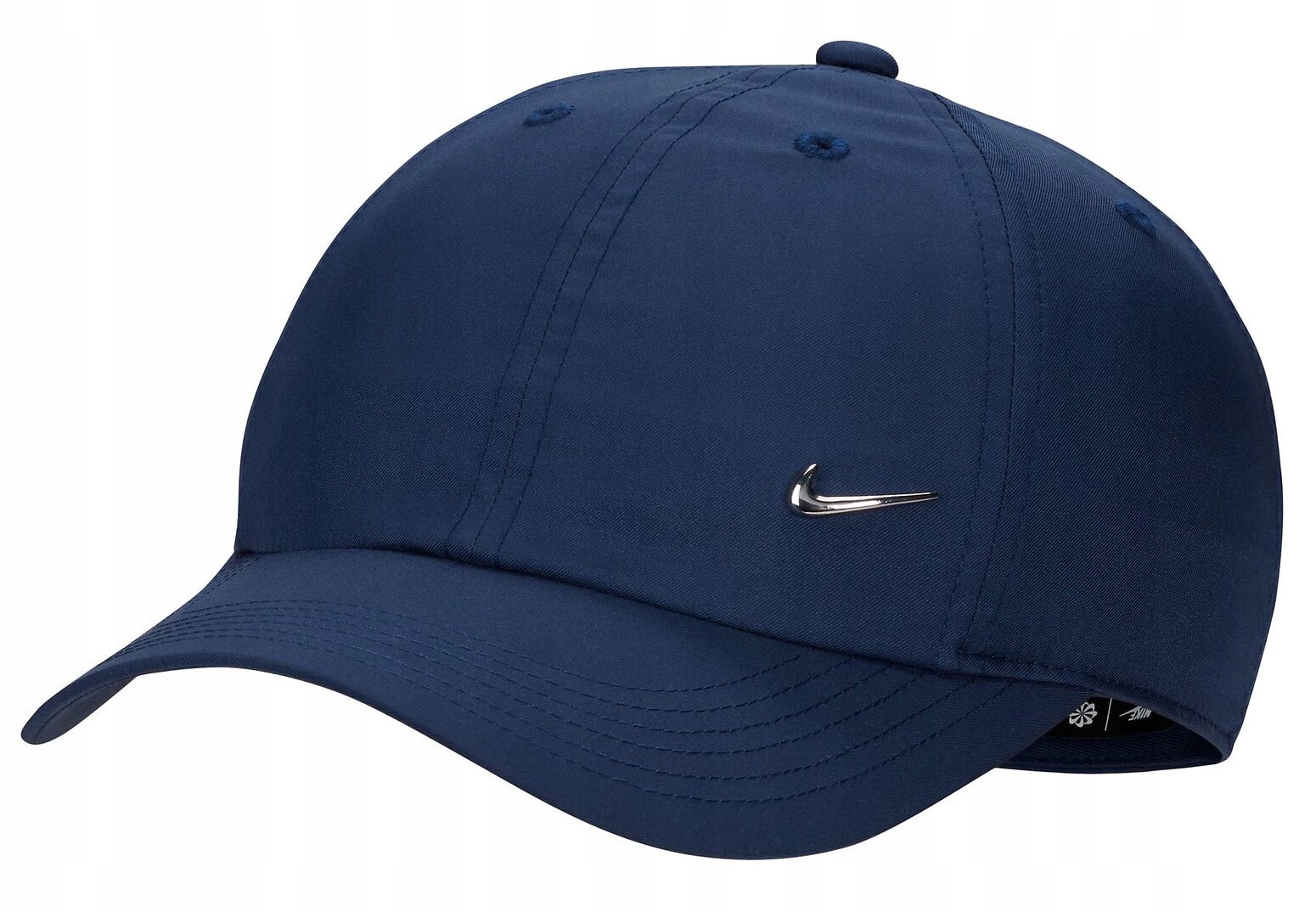 Dziecięca czapka bejsbolówka Dri-FIT Club z metalowym logo Swoosh – sportowy styl dla młodzieży