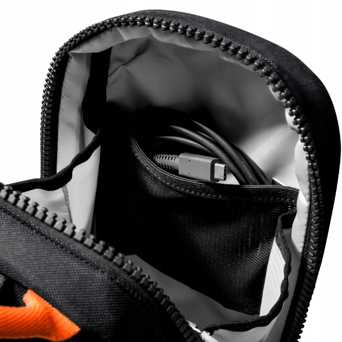 Stylowy design i funkcjonalność torby YAXO Huron