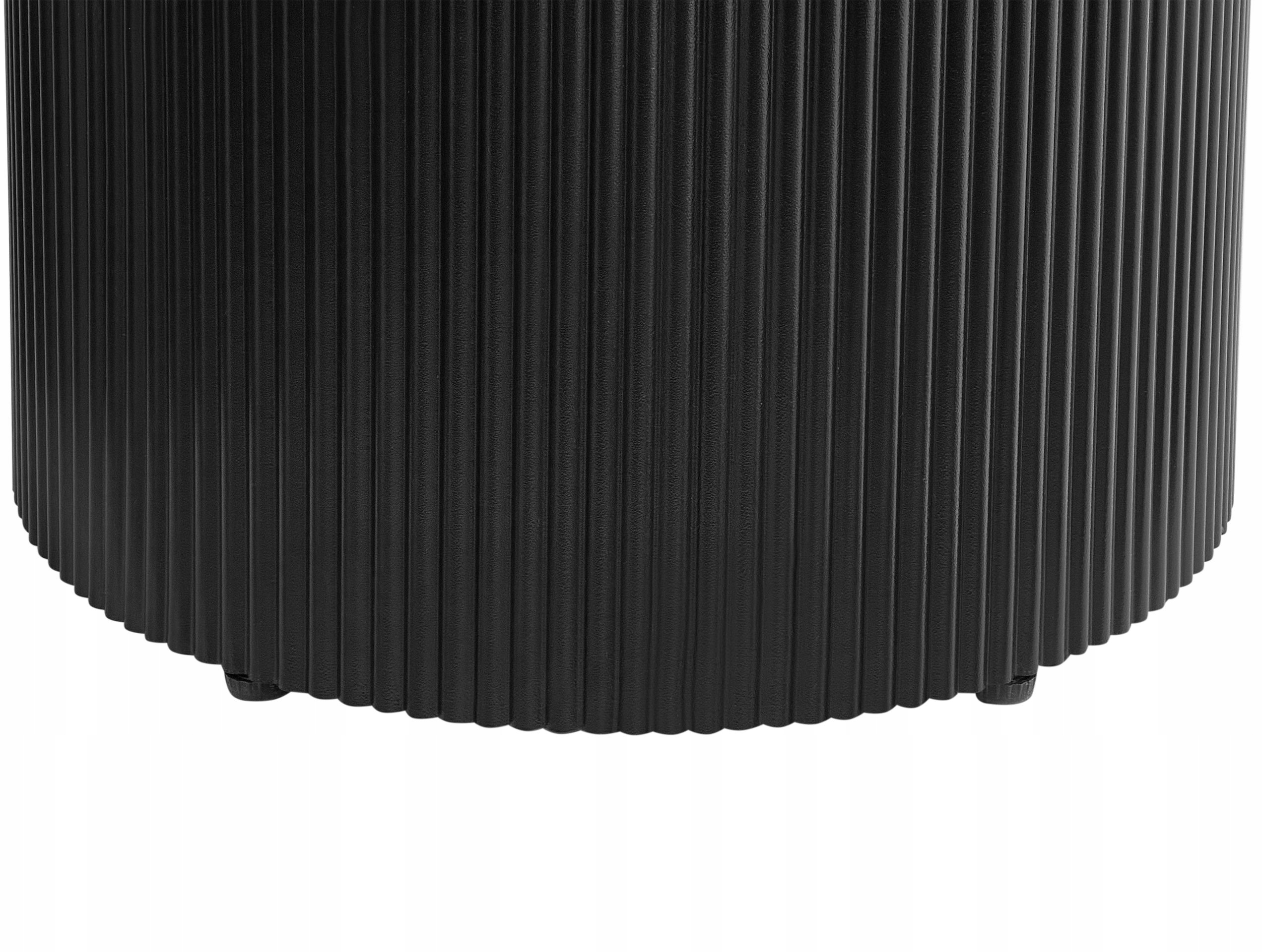 Materiały wysokiej jakości – MDF i stal w stoliku LEONA