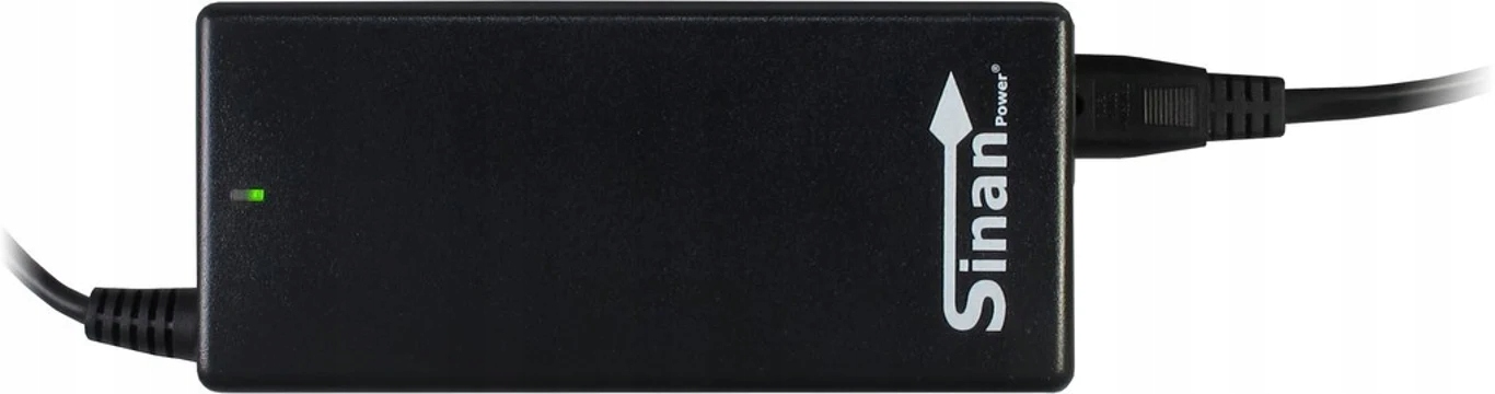 Kompaktowe wymiary: 58 mm szerokości, 132 mm głębokości, 30 mm wysokości