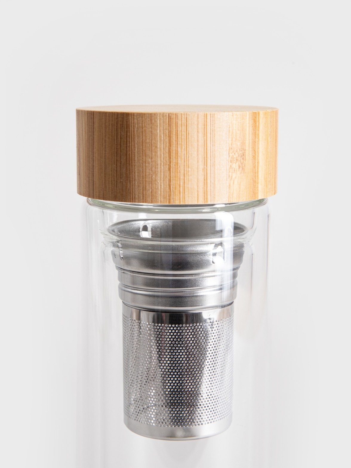 Wysokiej jakości materiały – Szkło, stal nierdzewna i bambus