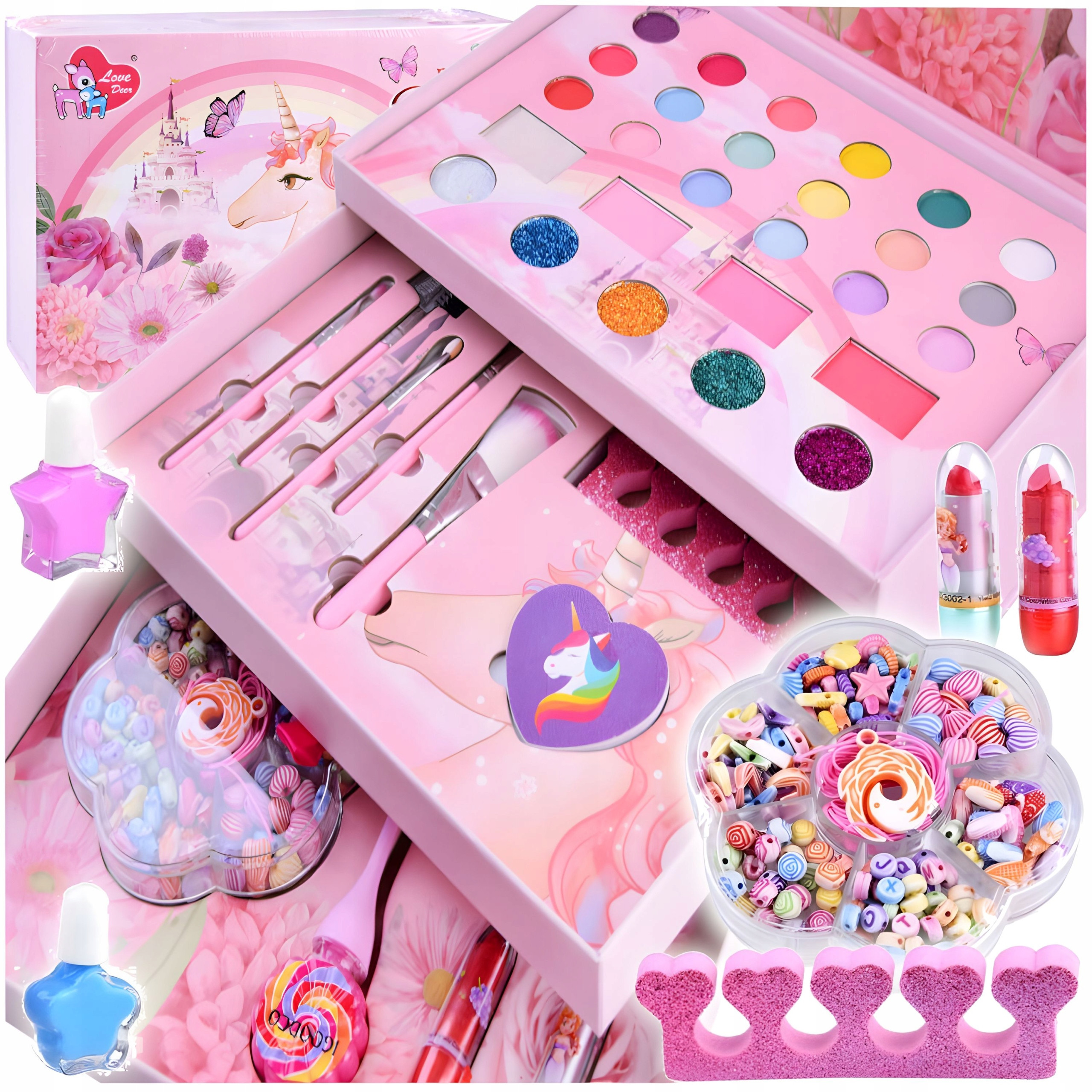 Atrakcyjny design kuferka z motywem kwiatów i jednorożców