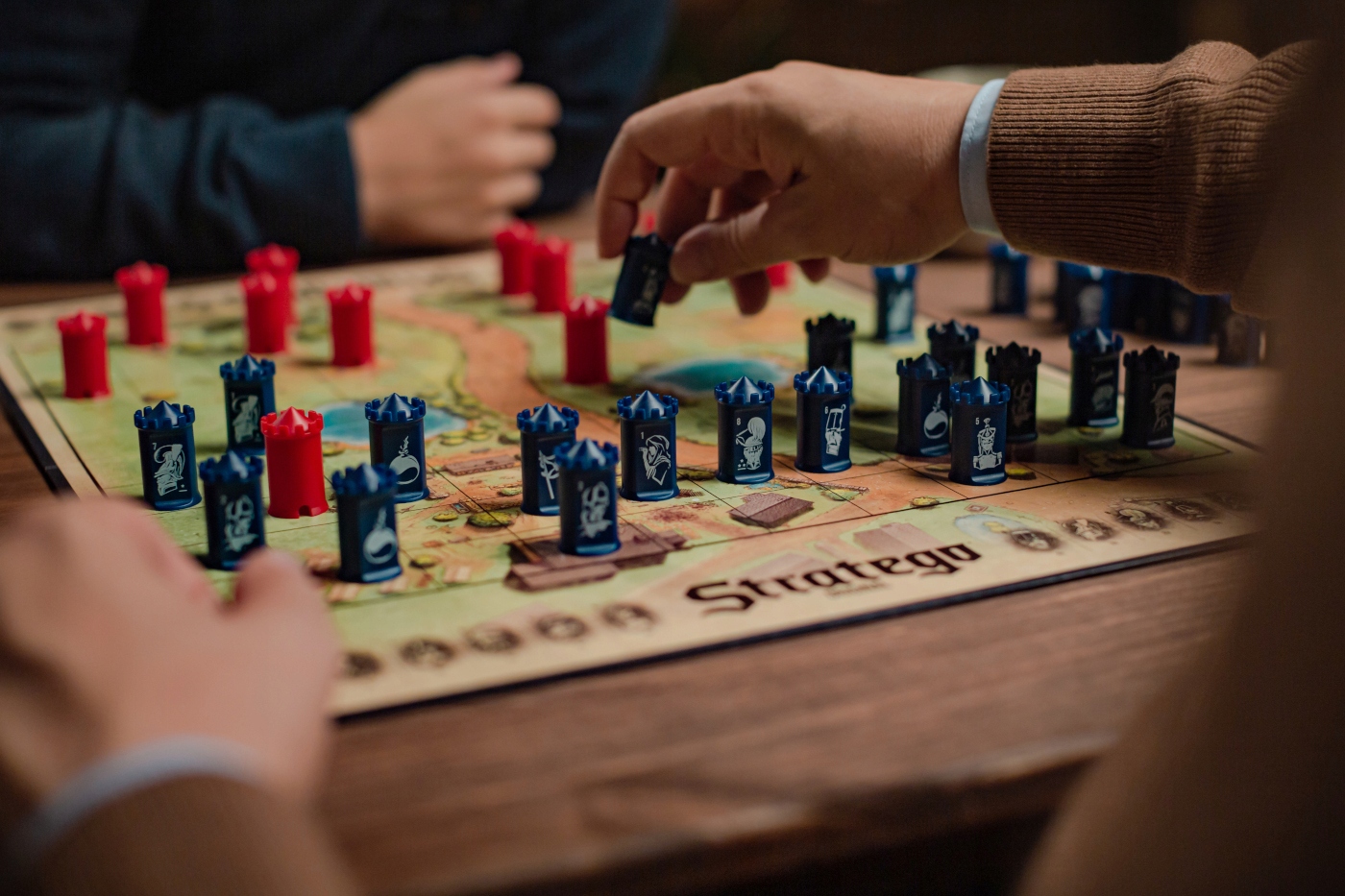 Własna armia i bomby – Klucz do zwycięstwa