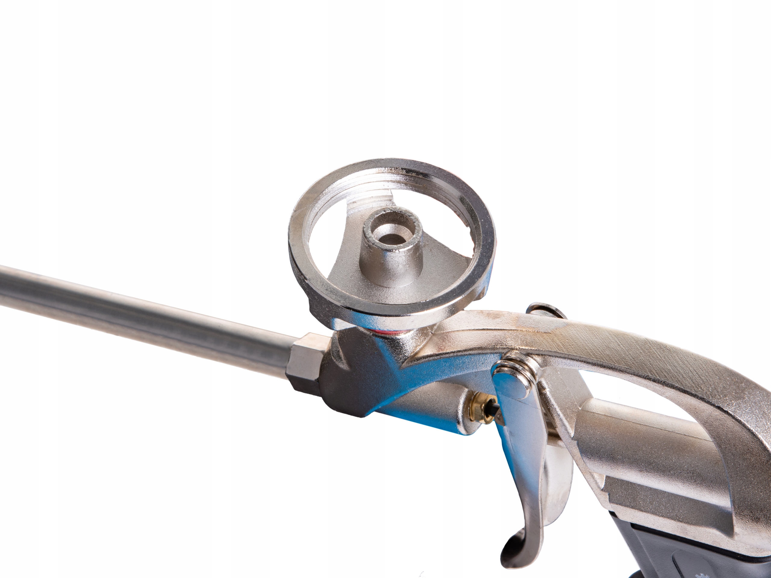 Zastosowanie w izolacji i uszczelnieniach – Idealny do trudnodostępnych miejsc