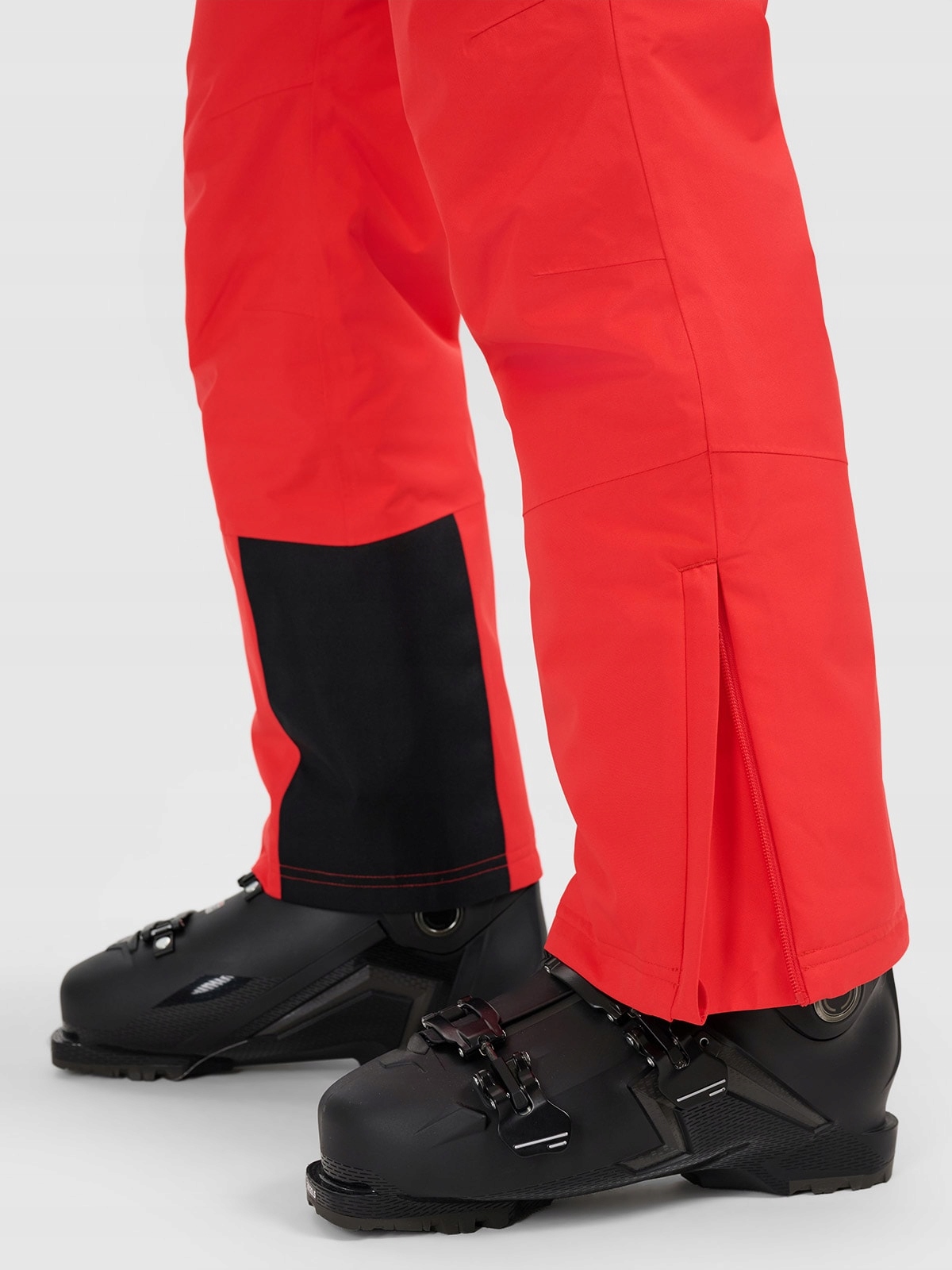 Wzmocnienia u dołu nogawek – Trwałość i ochrona przed uszkodzeniami