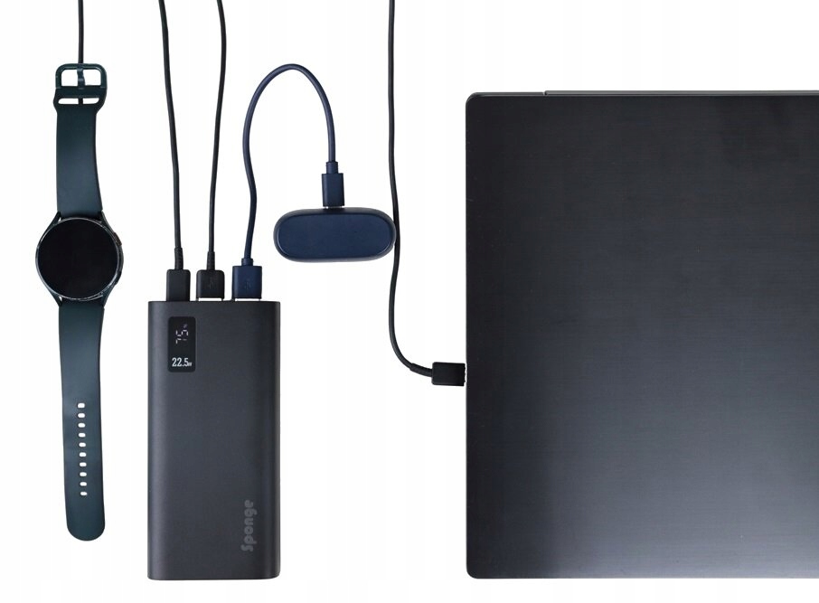 Wiele portów USB – Ładowanie trzech urządzeń jednocześnie