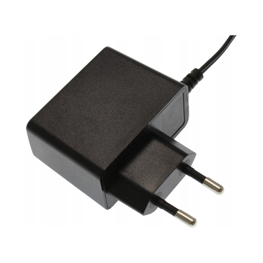 Zasilacz impulsowy 15V 1A 15W PRO1515W2E – Wydajność i niezawodność w kompaktowej formie