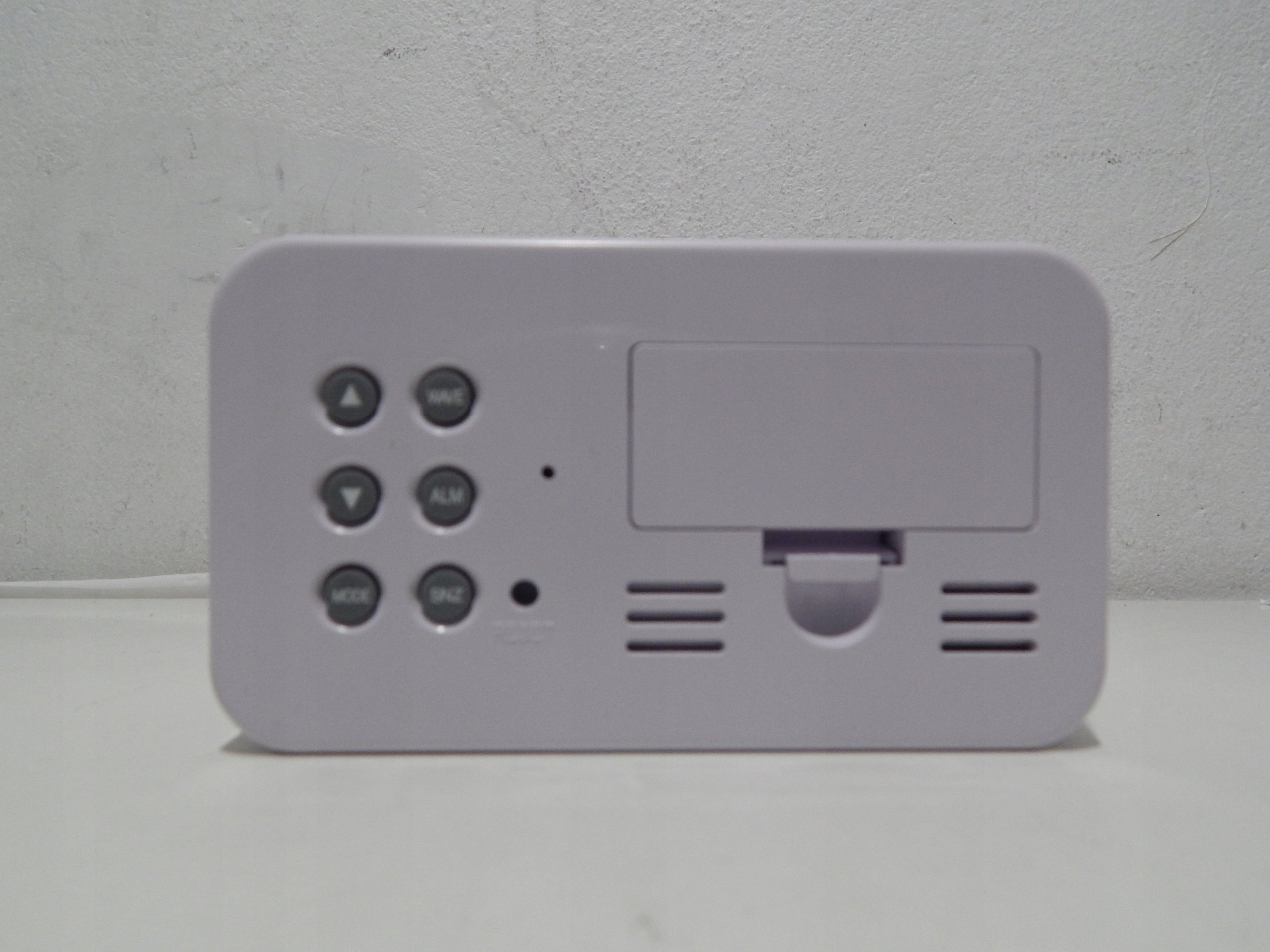 Cyfrowy wyświetlacz z podświetleniem – Komfortowe korzystanie w nocy