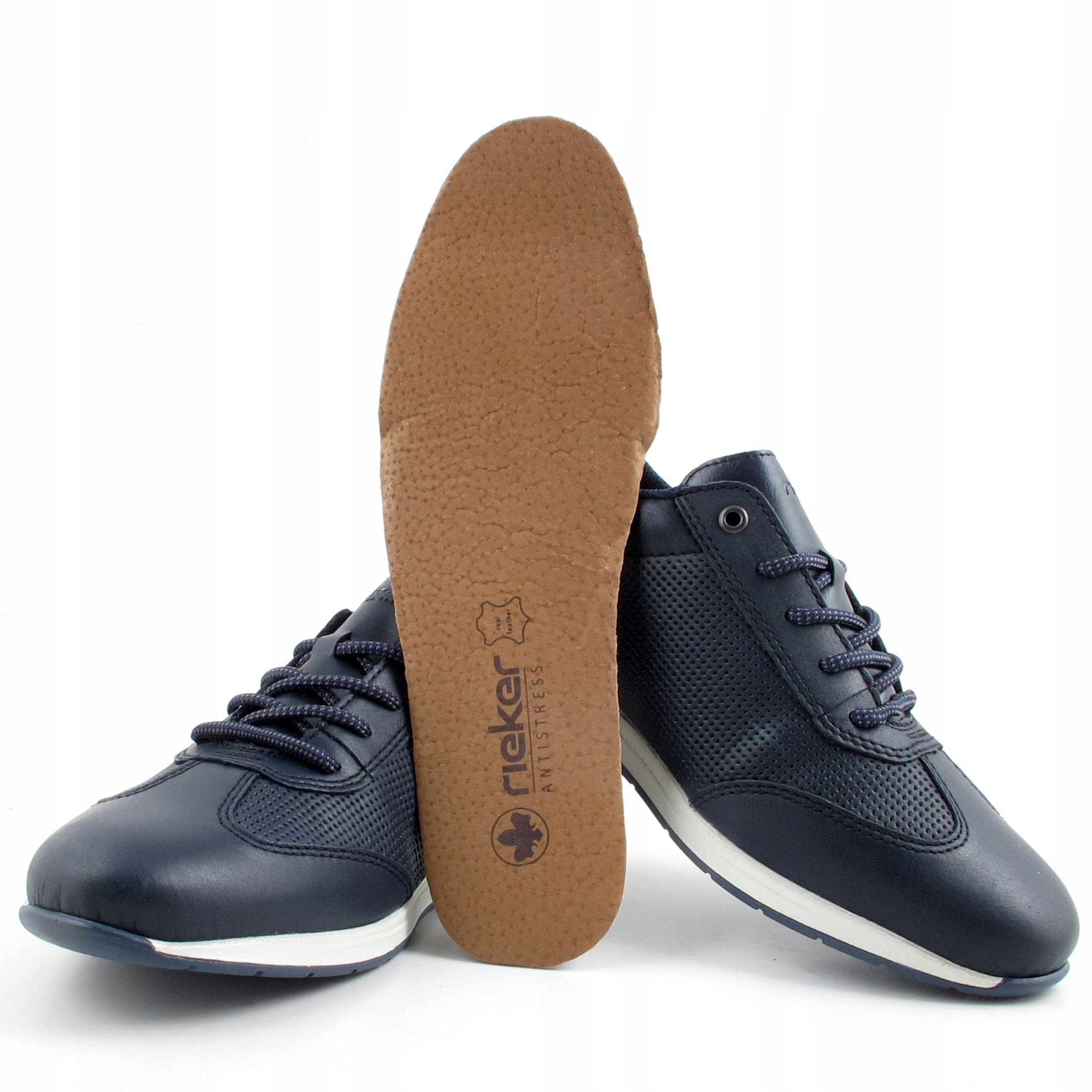 Gumowa podeszwa dla lepszej przyczepności