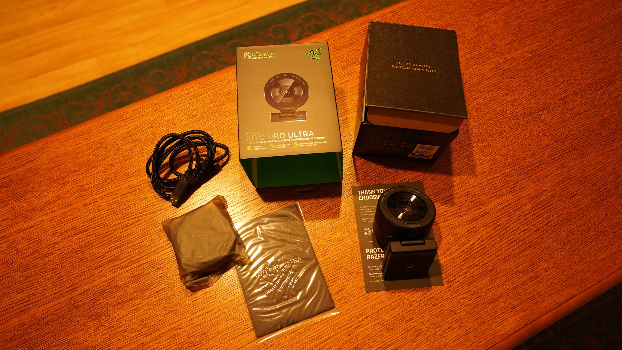 Razer Kiyo Pro Ultra – Kamera internetowa UltraHD 4K do streamingu i tworzenia treści