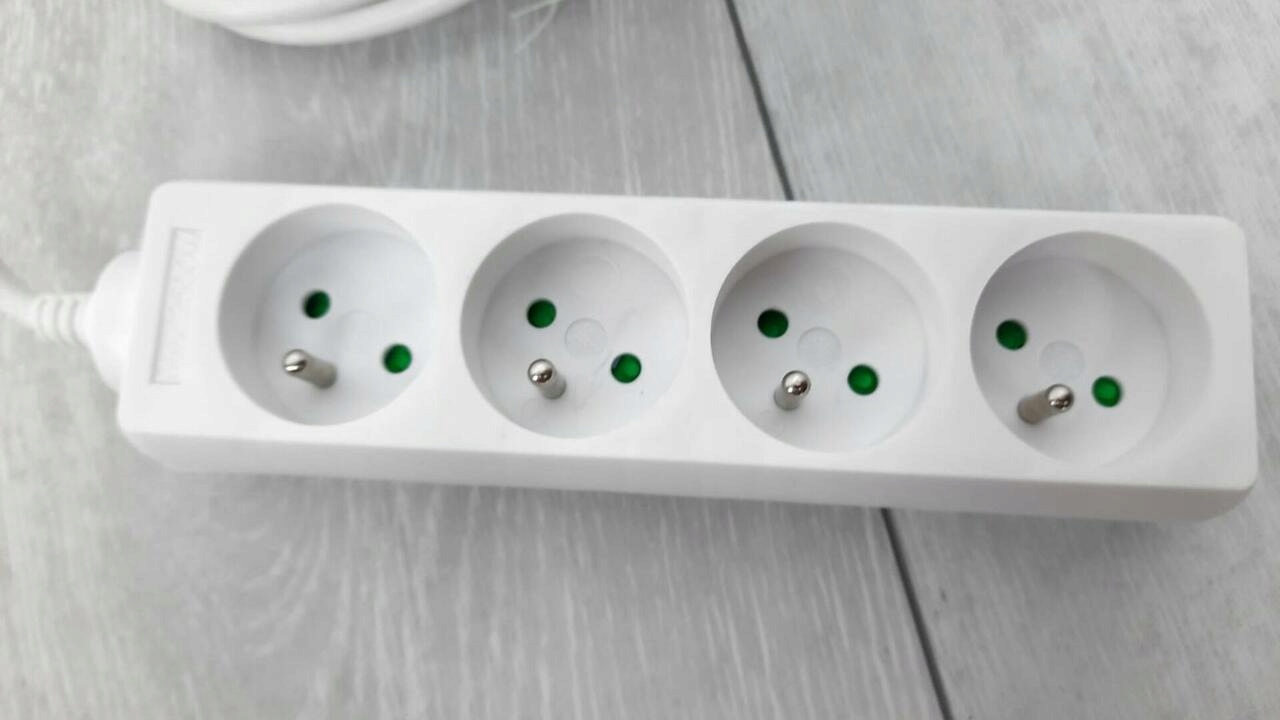 Funkcjonalność z 3 gniazdami sieciowymi