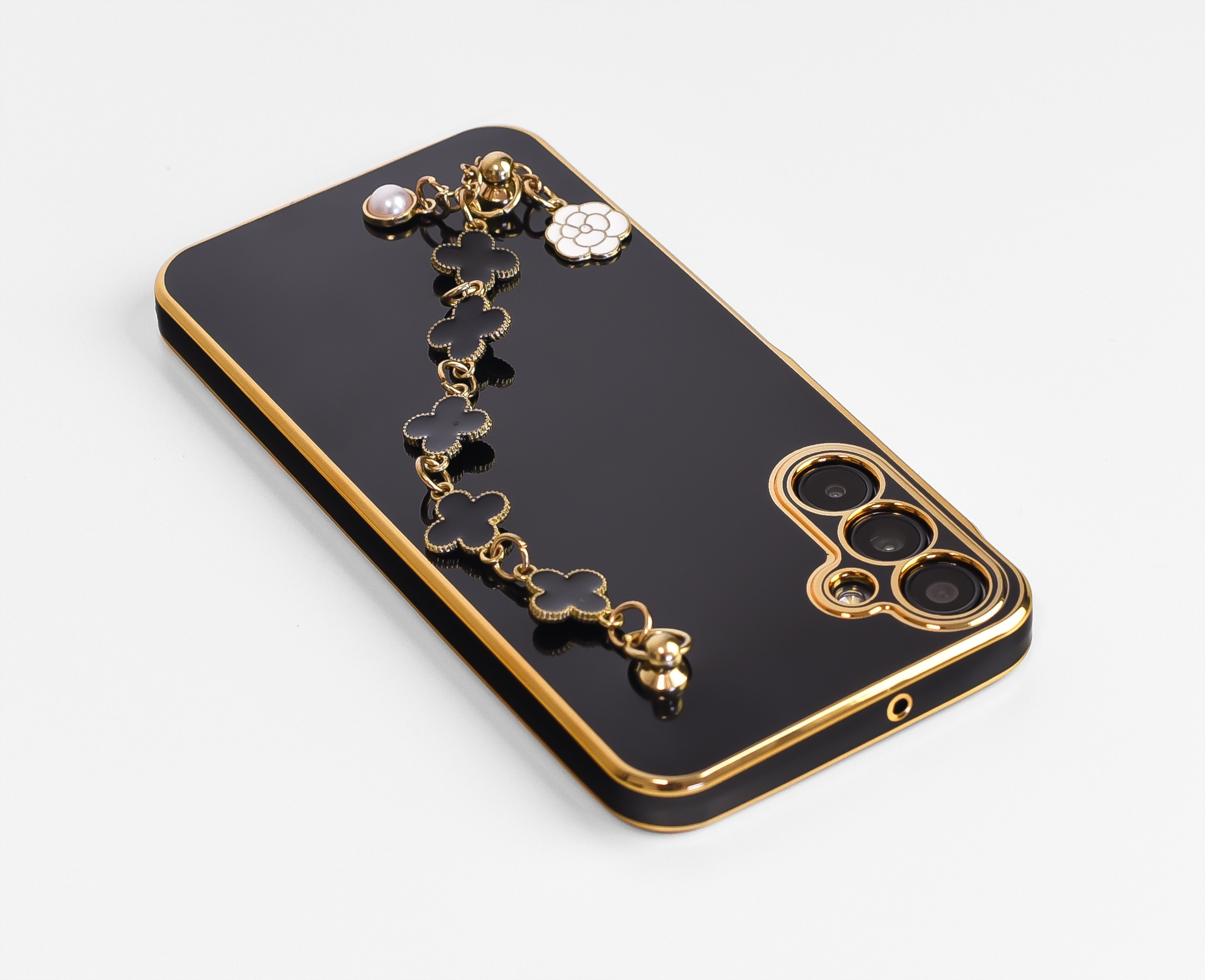 Eleganckie etui z ozdobnym krawędzią