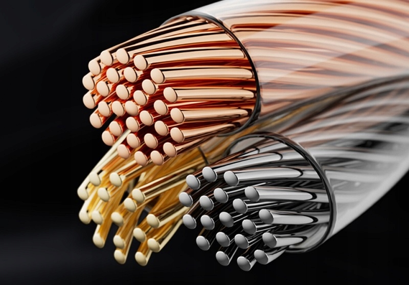 Wysokiej jakości plecionka z mieszanki złota, srebra i miedzi