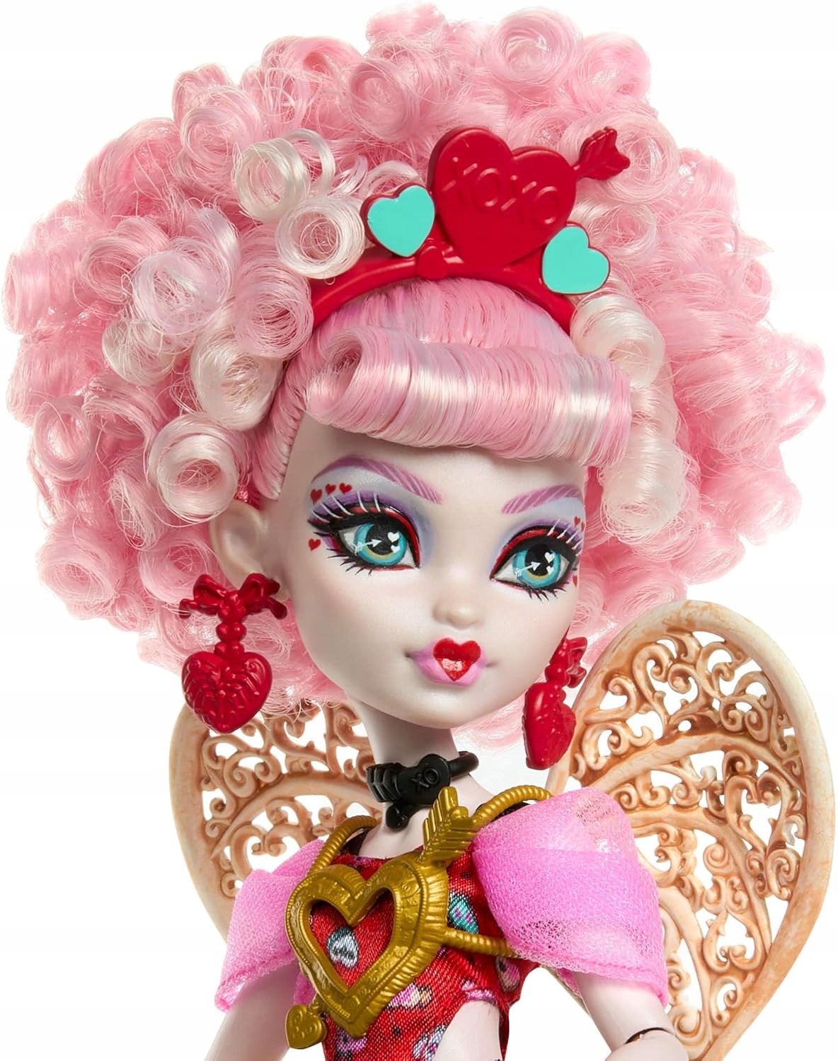 Przyjaźń i miłość w świecie Monster High