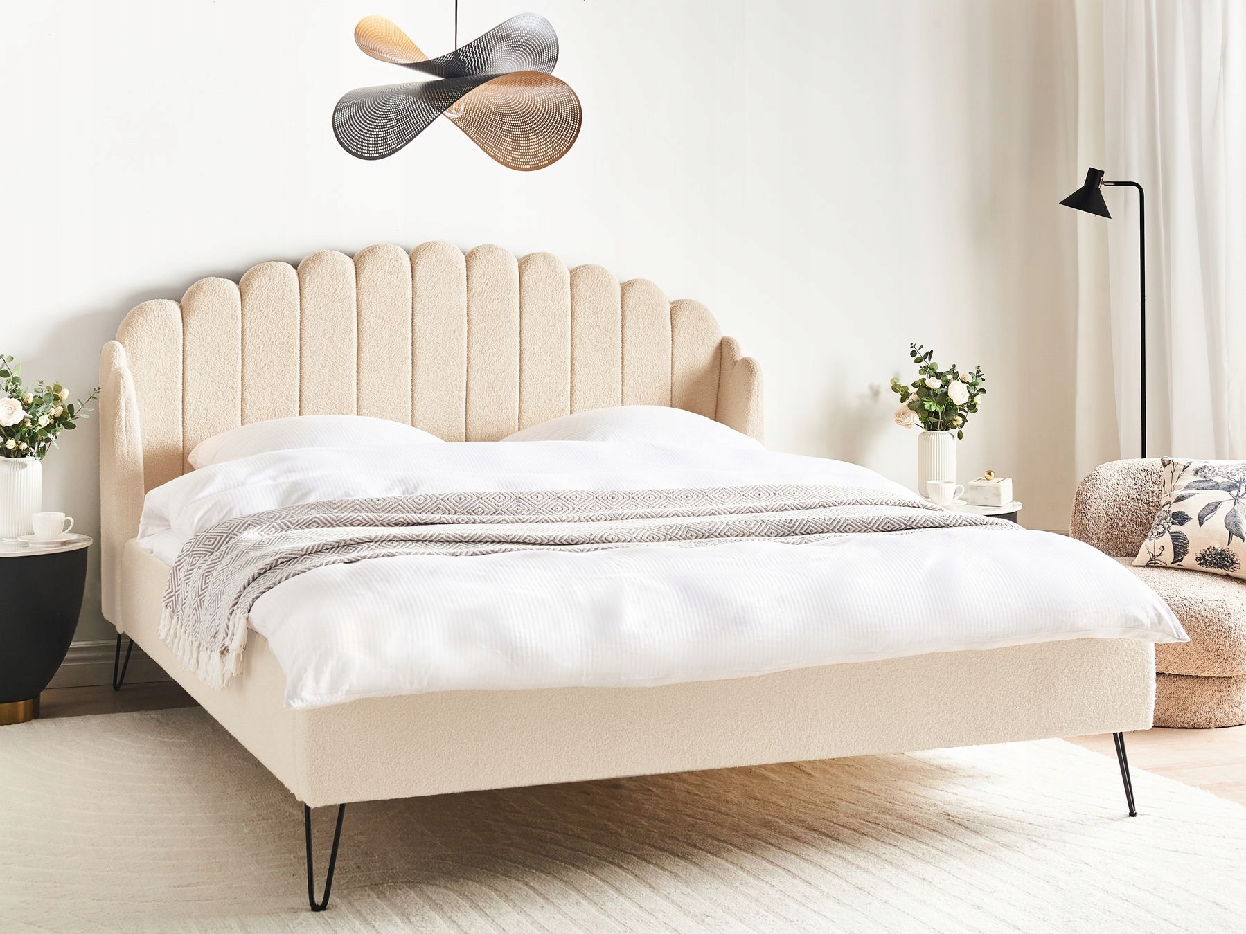 Wskazówki dotyczące pielęgnacji tapicerki boucle