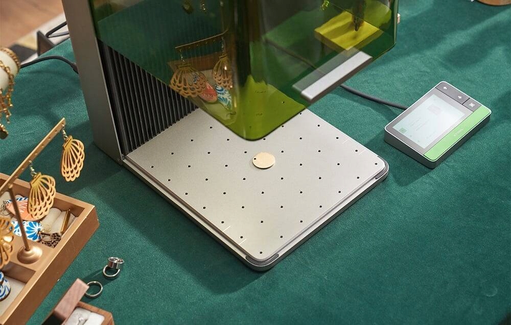 Grawerka laserowa xTool F1 Ultra – Precyzyjne grawerowanie dla każdego