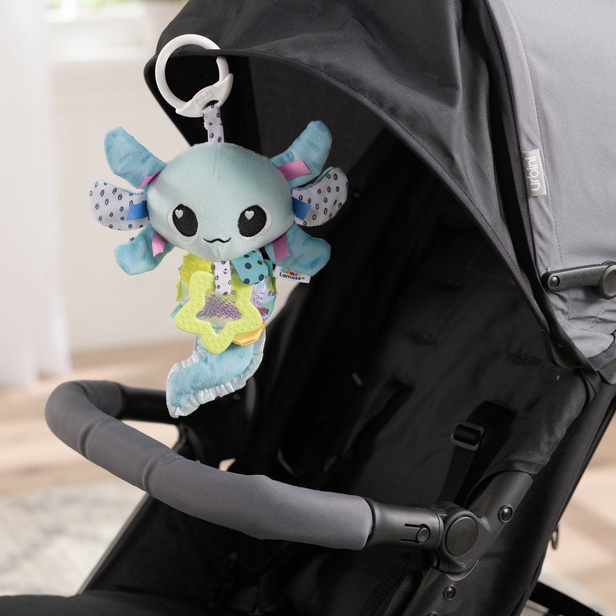 Praktyczna zawieszka do wózka i fotelika