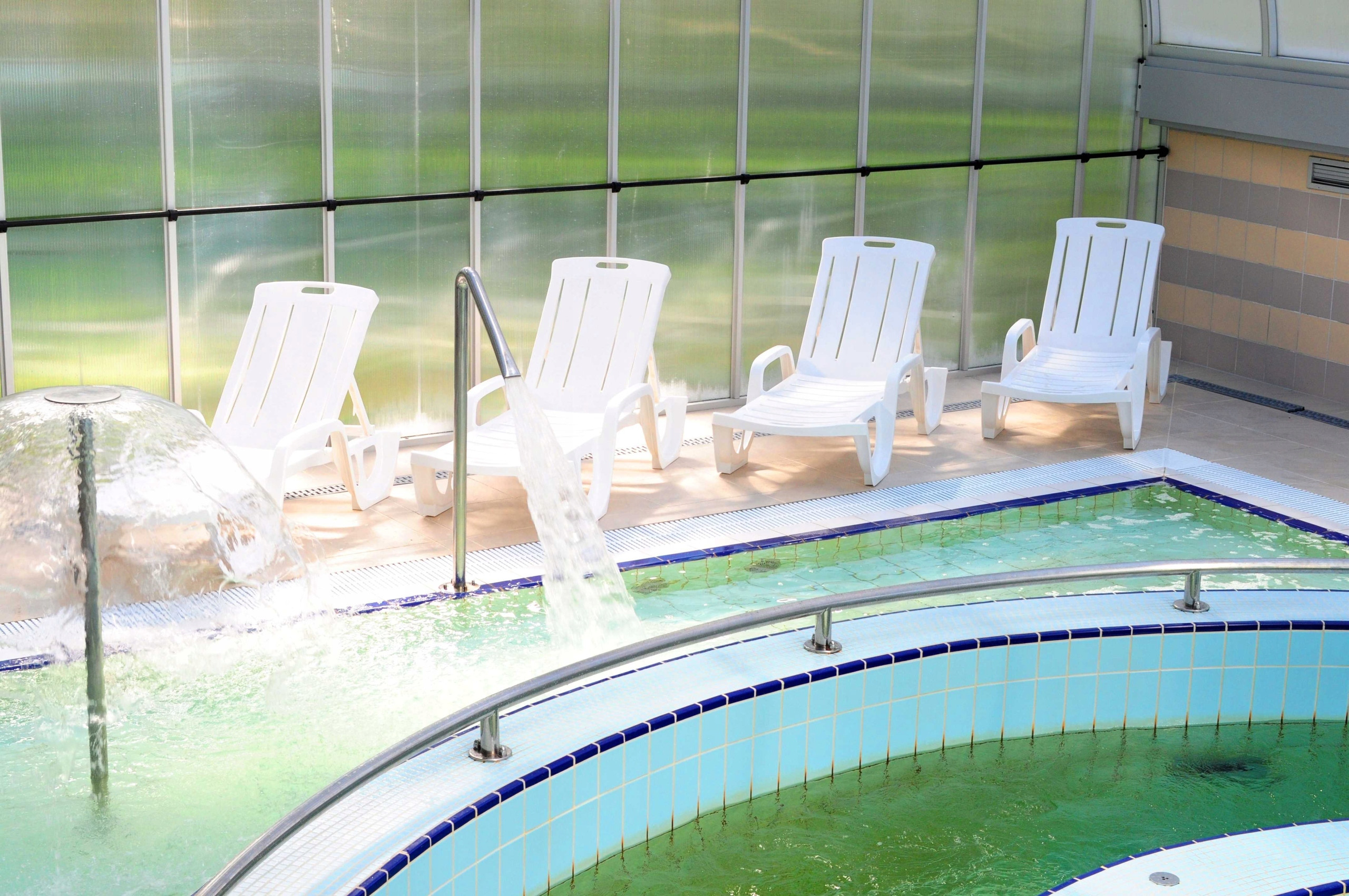 Wygodne poduszki MADERA – komfort i styl